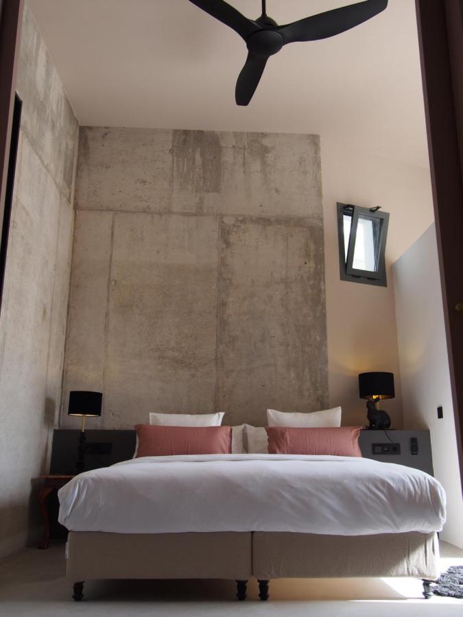 Suites 9 Malaga, Three Unique Suites With Private Plunge Pool Málaga Exterior foto