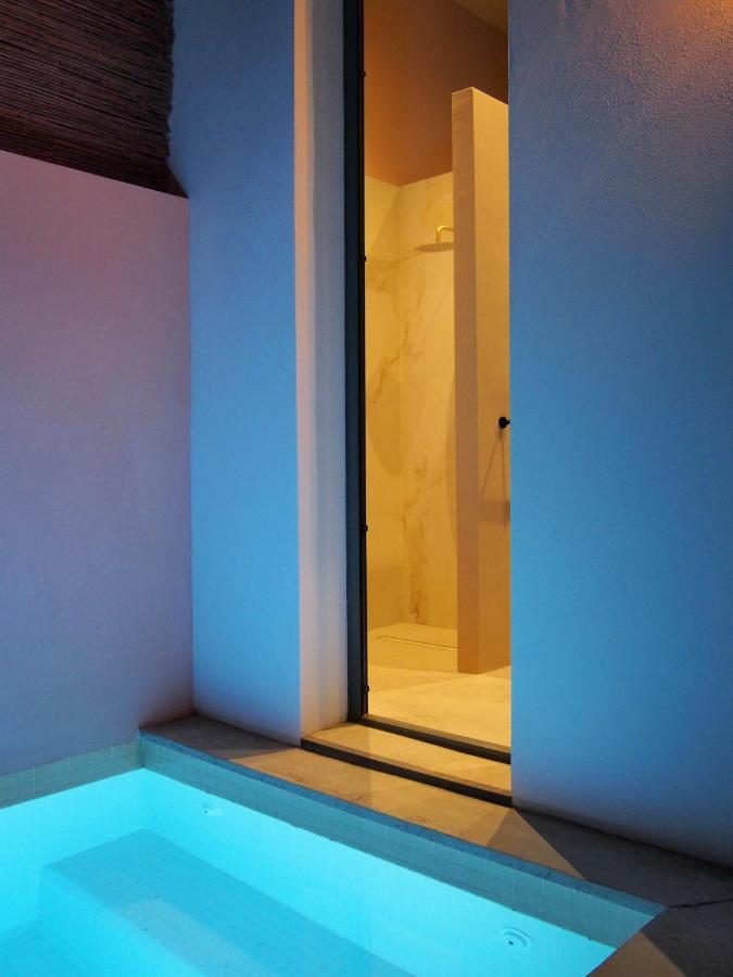 Suites 9 Malaga, Three Unique Suites With Private Plunge Pool Málaga Exterior foto